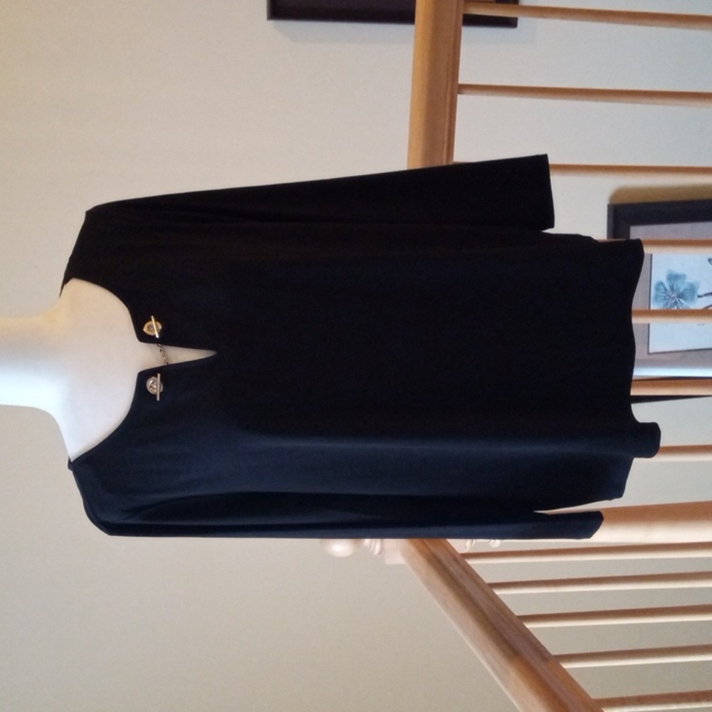 Tahari long sleeve chain toggle embellishment long sleeve blouse top